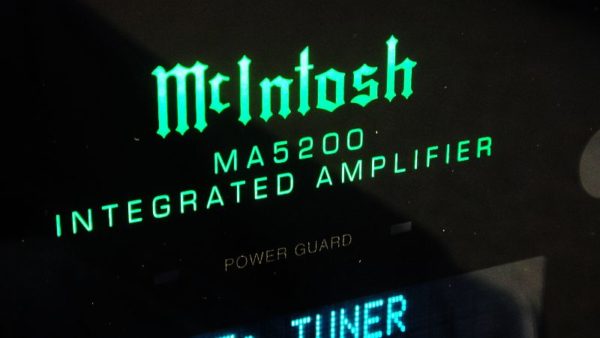 McIntosh MA5200