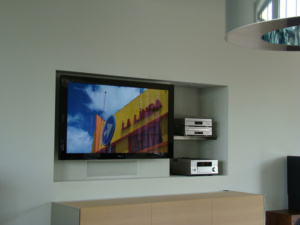 TV und Center Wandeinbau