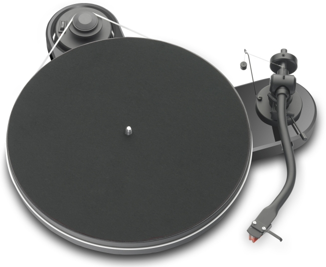 Pro-Ject RPM 1.3 Genie - Schwarz